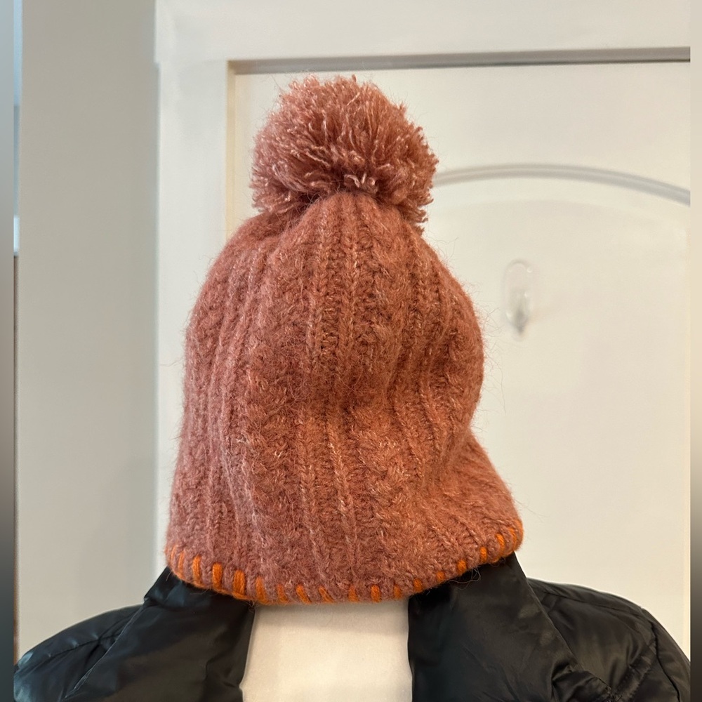 Hat - Picture 1 of 5